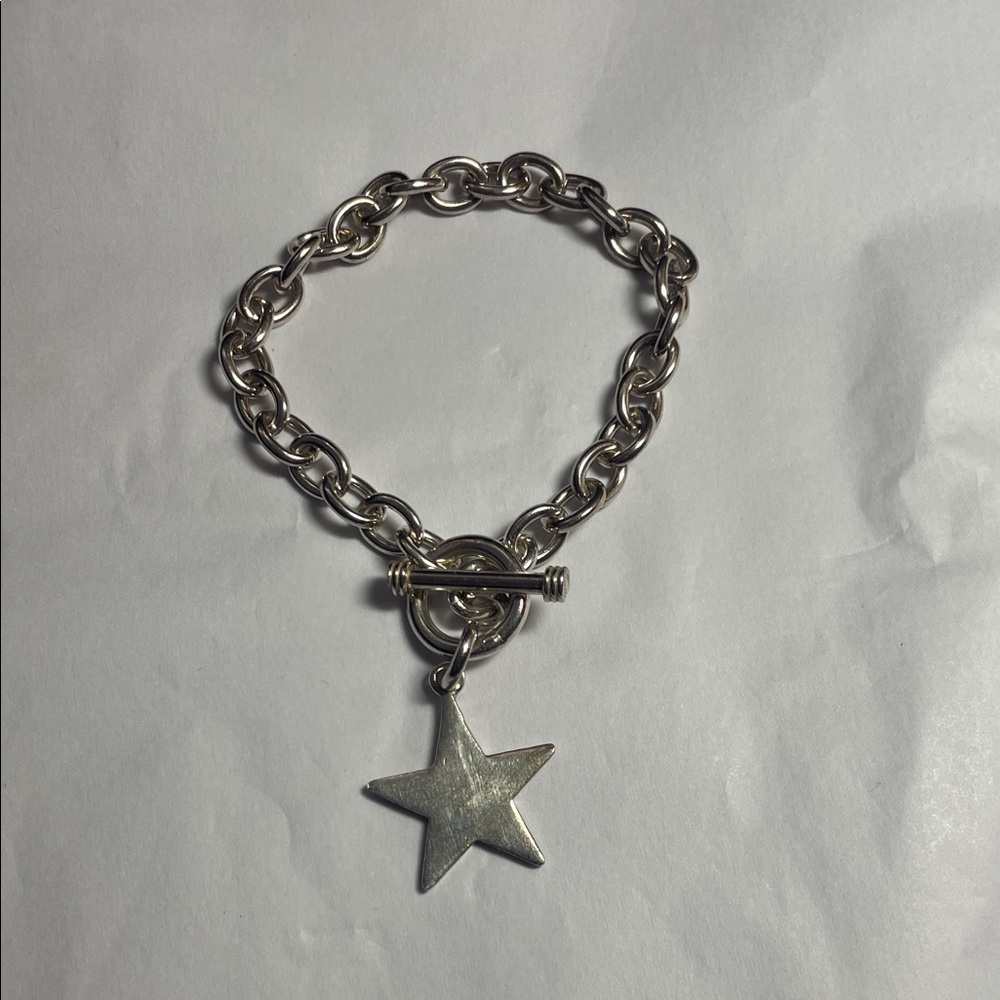 Sterling Silver Chain Bracelet with Star Charm EUC heavy duty